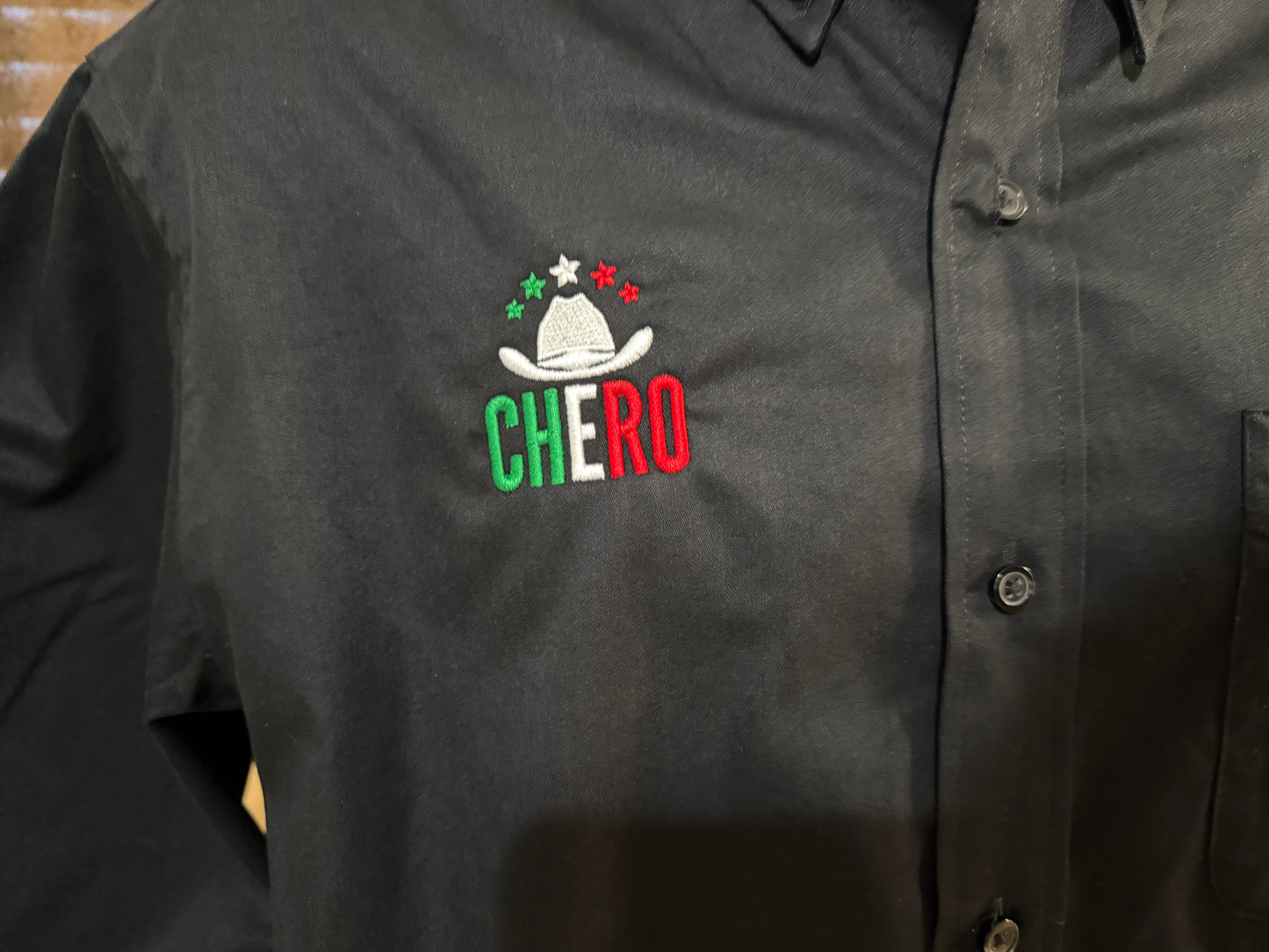 MEN'S CLASSIC FIT BUTTON-DOWN WESTERN SHIRT (Black)